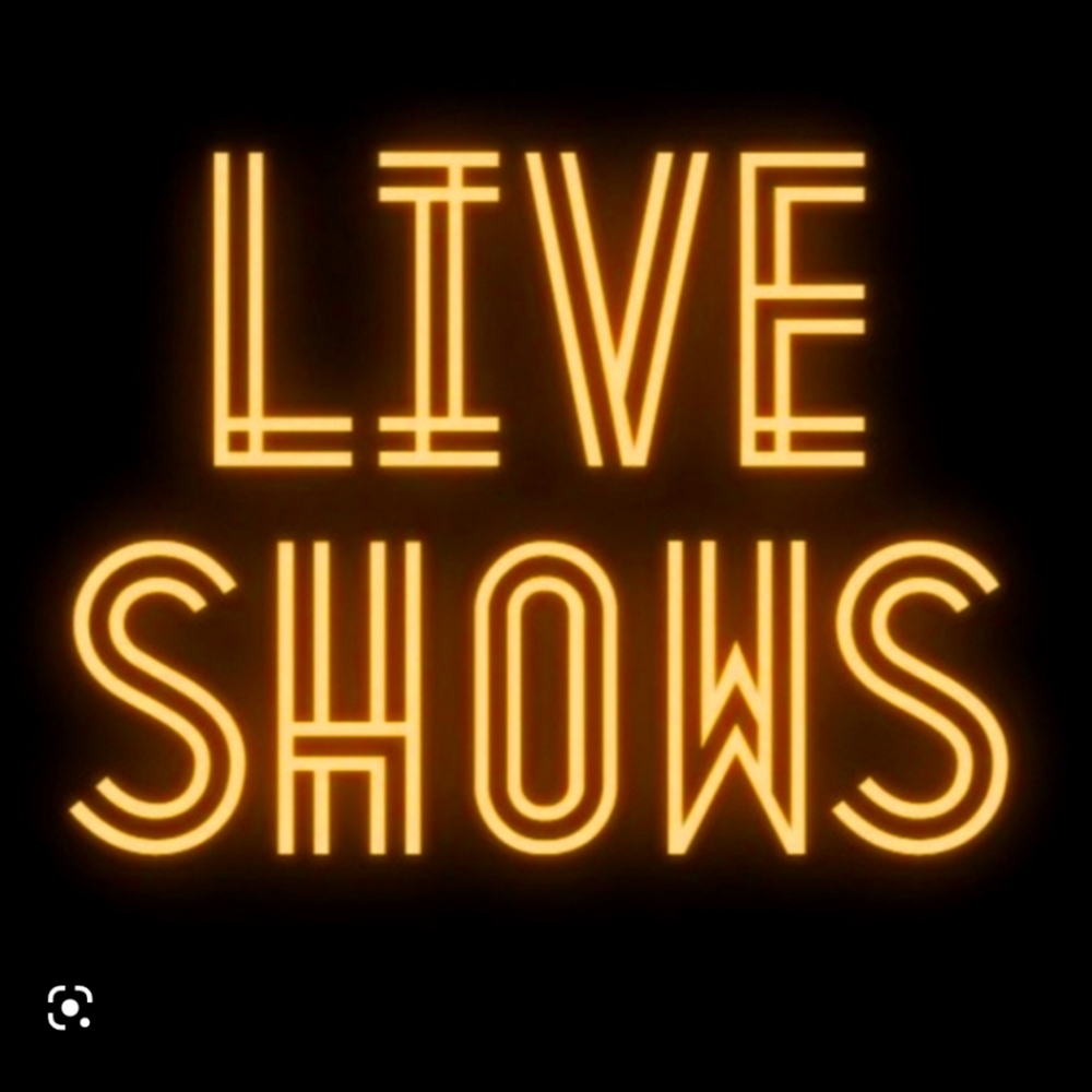 📣 I AM LIVE 📢 LIKE THIS POST